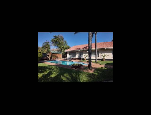 4 BEDROOM HOUSE FOR SALE IN BO-DORP